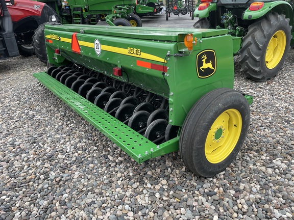 2023 John Deere BD1113 Drill