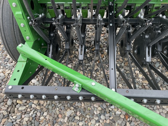 2023 John Deere BD1113 Drill