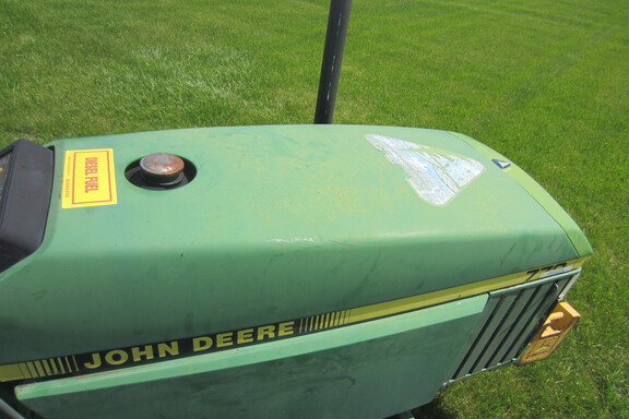 1991 John Deere 770 Tractor Compact