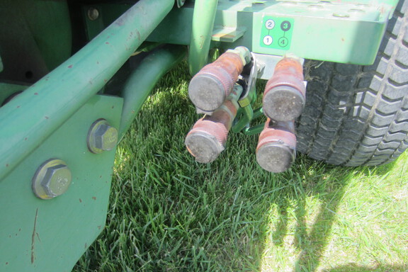 1991 John Deere 770 Tractor Compact