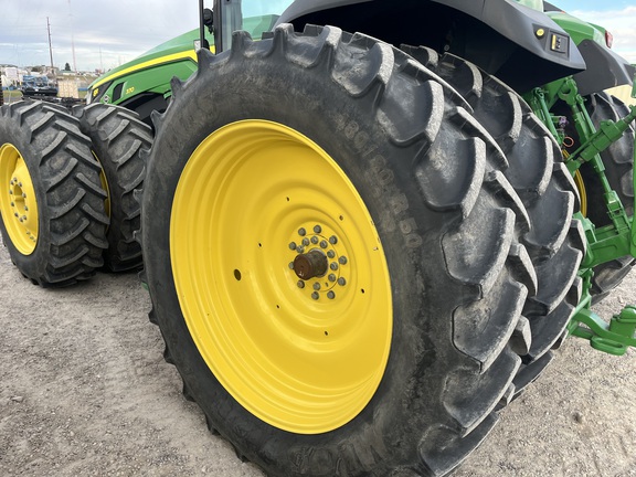 2023 John Deere 8R 370 Tractor