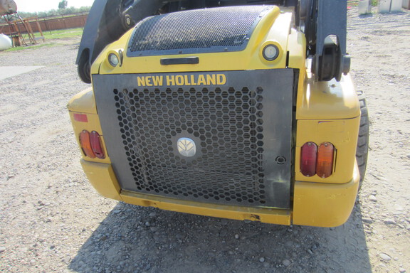 2017 New Holland L228 Skid Steer Loader