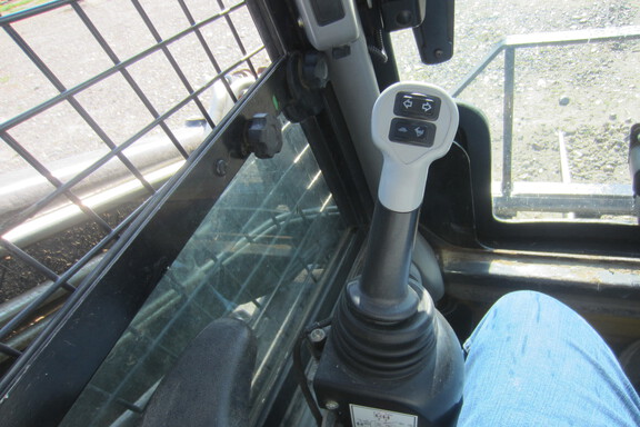 2017 New Holland L228 Skid Steer Loader