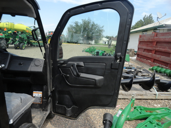 2024 John Deere XUV 835M ATV