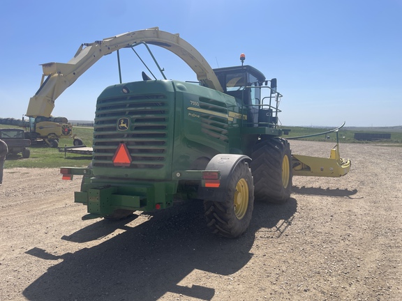 2012 John Deere 7550 Forage Harvester
