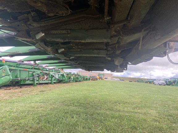 2009 John Deere 608C StalkMaster Header Corn Head