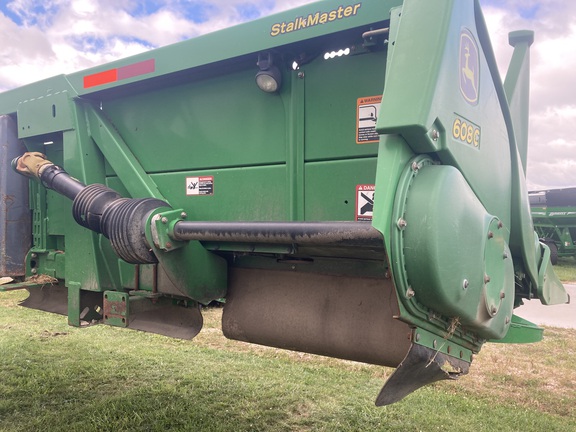 2009 John Deere 608C StalkMaster Header Corn Head