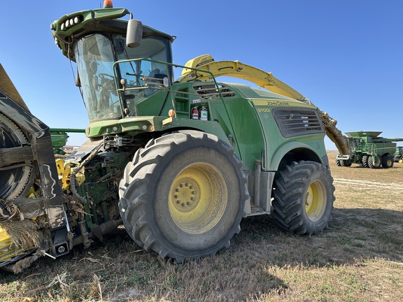 2022 John Deere 9700 Forage Harvester