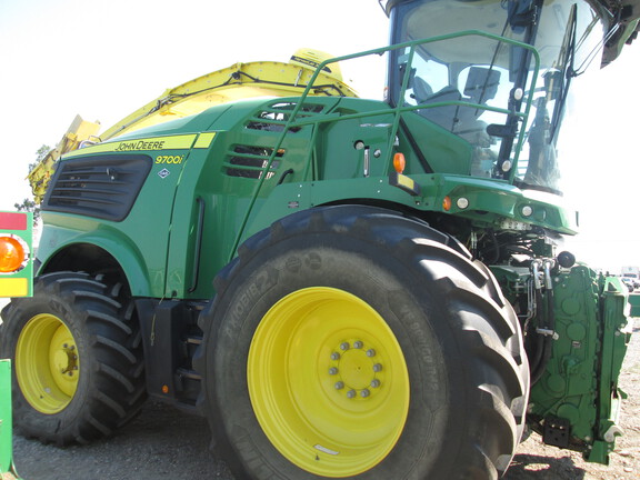 2022 John Deere 9700 Forage Harvester