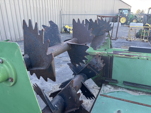 2004 John Deere 455 Manure Spreader