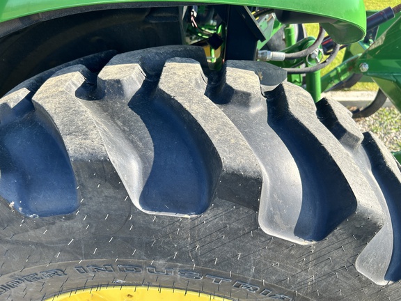 2022 John Deere 4066R Tractor Compact