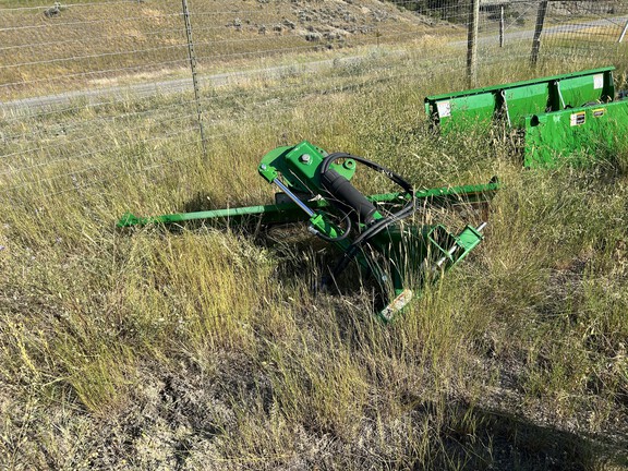 2022 John Deere 4066R Tractor Compact