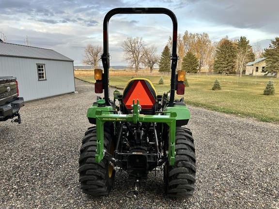 2022 John Deere 2032R Tractor Compact