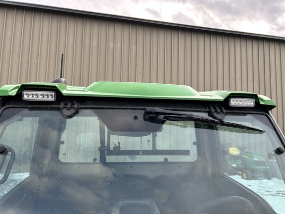 2022 John Deere XUV 835R ATV