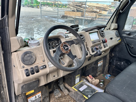 2022 John Deere XUV 835R ATV