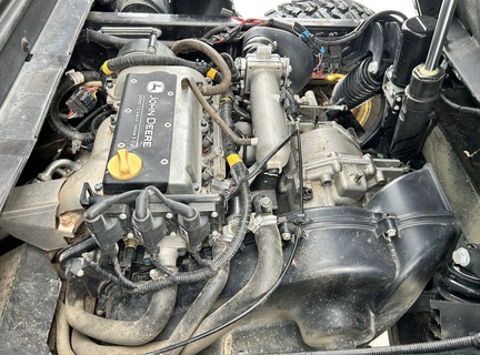 2022 John Deere XUV 835R ATV