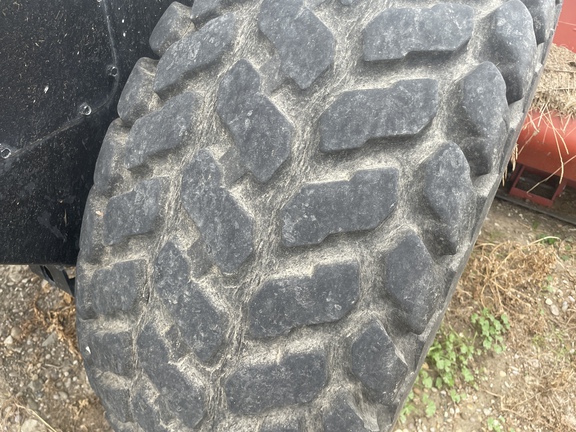 2000 AGCO Hesston 8450 Windrower