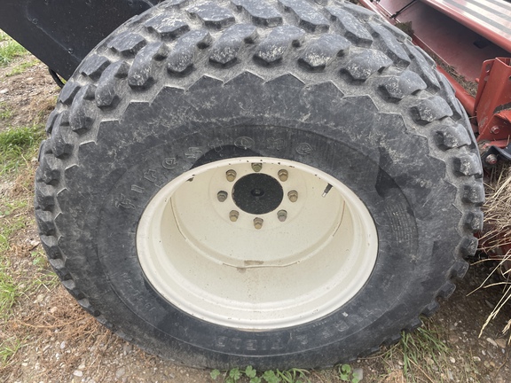 2000 AGCO Hesston 8450 Windrower