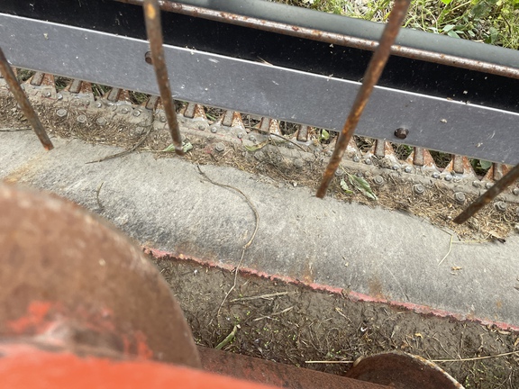 2000 AGCO Hesston 8450 Windrower