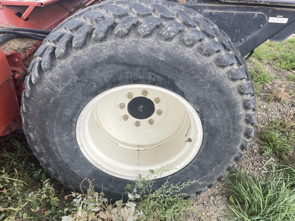 2000 AGCO Hesston 8450 Windrower