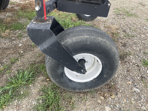 2000 AGCO Hesston 8450 Windrower