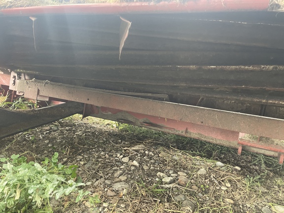 2000 AGCO Hesston 8450 Windrower