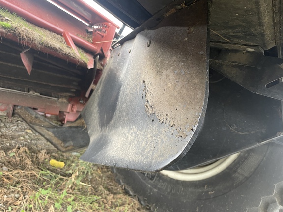 2000 AGCO Hesston 8450 Windrower