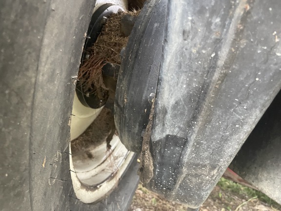 2000 AGCO Hesston 8450 Windrower