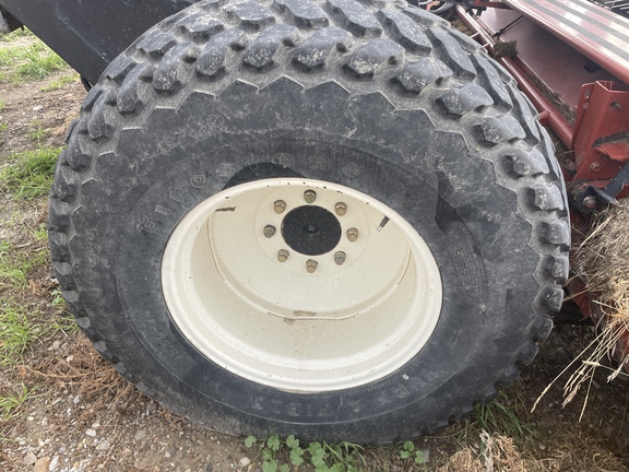 2000 AGCO Hesston 8450 Windrower