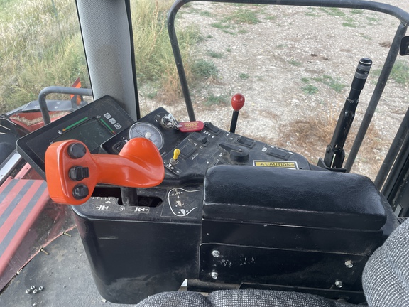 2000 AGCO Hesston 8450 Windrower