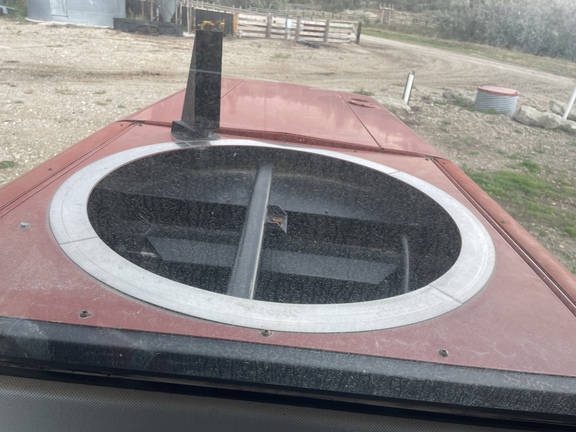 2000 AGCO Hesston 8450 Windrower