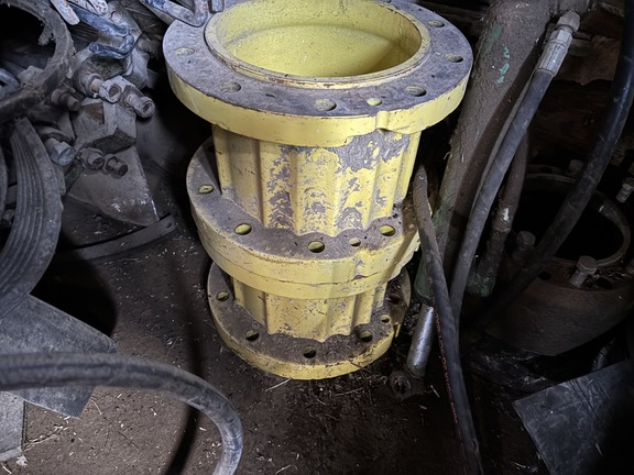 2011 John Deere 7200R Tractor