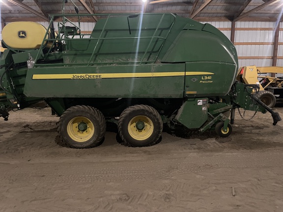 2023 John Deere L341 Baler/Big Square