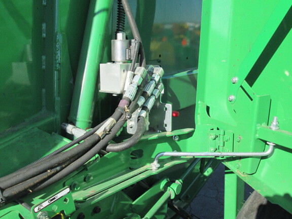 2025 John Deere 561M Baler/Round