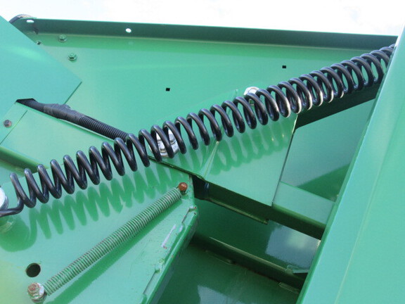 2025 John Deere 561M Baler/Round