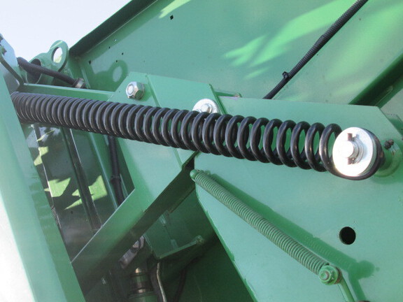 2025 John Deere 561M Baler/Round