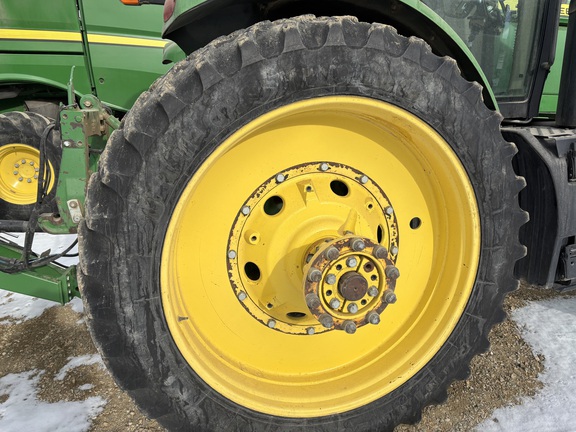 2015 John Deere 7210R Tractor