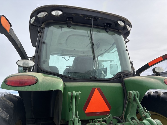 2015 John Deere 7210R Tractor