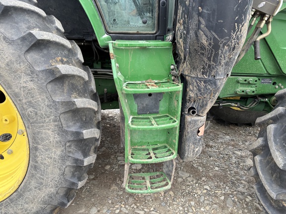 2016 John Deere 6175M Tractor