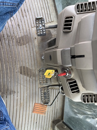 2016 John Deere 6175M Tractor