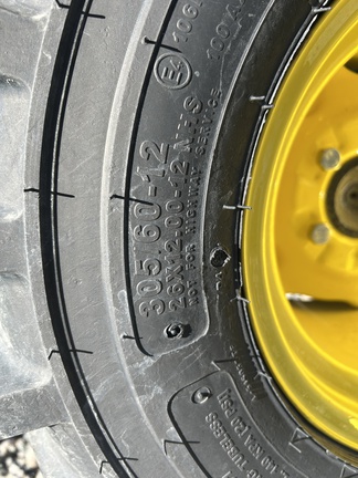 2022 John Deere 1023E Tractor Compact