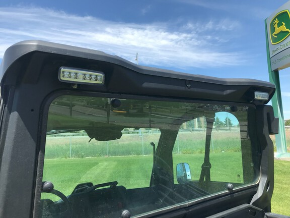 2022 John Deere XUV 865M ATV