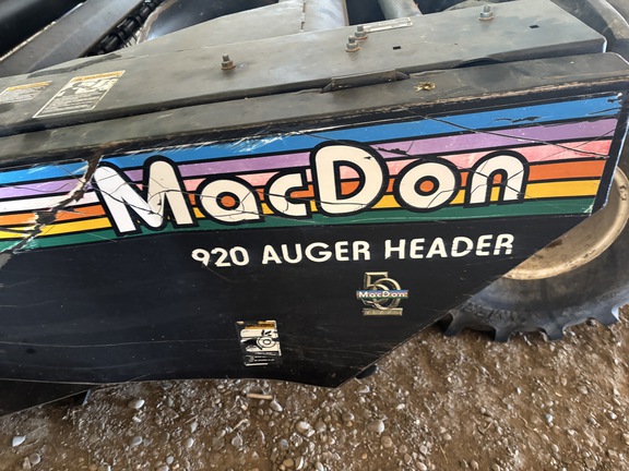 1999 MacDon 2930 Windrower