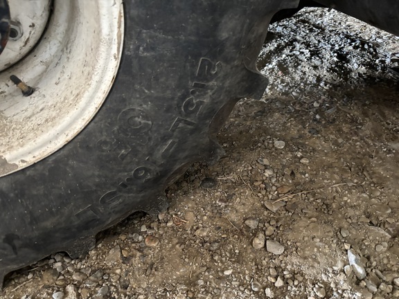 1999 MacDon 2930 Windrower