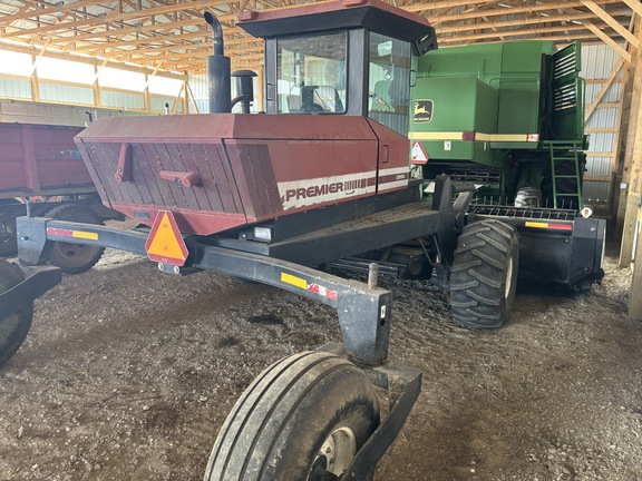 1999 MacDon 2930 Windrower