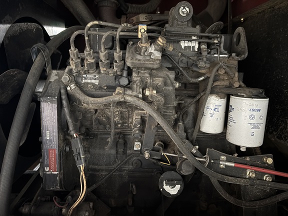 1999 MacDon 2930 Windrower