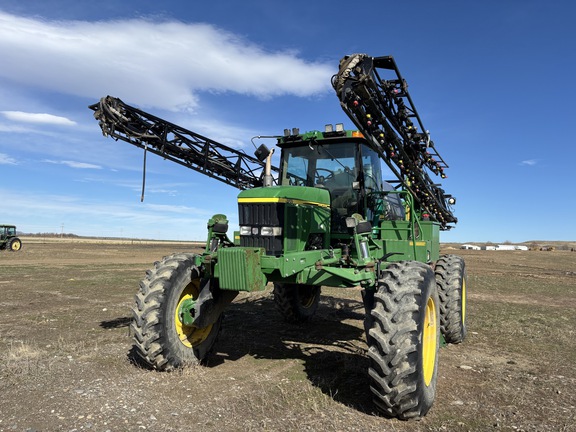 2001 John Deere 4710 Sprayer/High Clearance