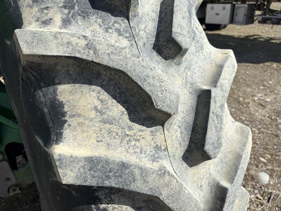 2001 John Deere 4710 Sprayer/High Clearance