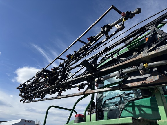 2001 John Deere 4710 Sprayer/High Clearance