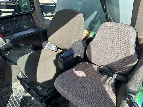 2001 John Deere 4710 Sprayer/High Clearance